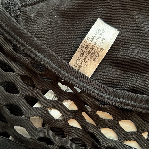 Victoria's Secret PINK Sports bra - Picture 3 of 3